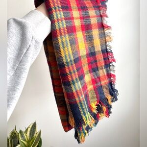 CHECKERED MULTI-COLOR FALL PLAID SCARF